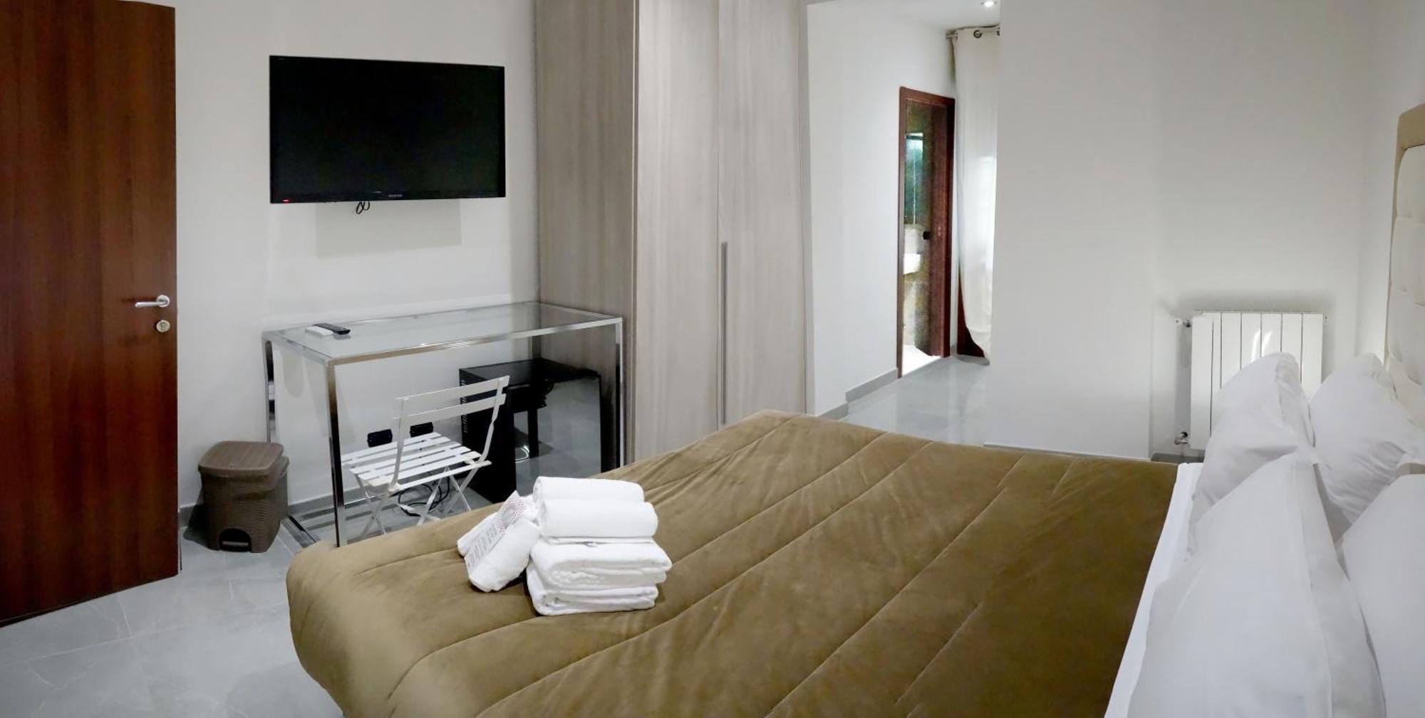 La Fiera Guesthouse Fiumicino Exterior photo